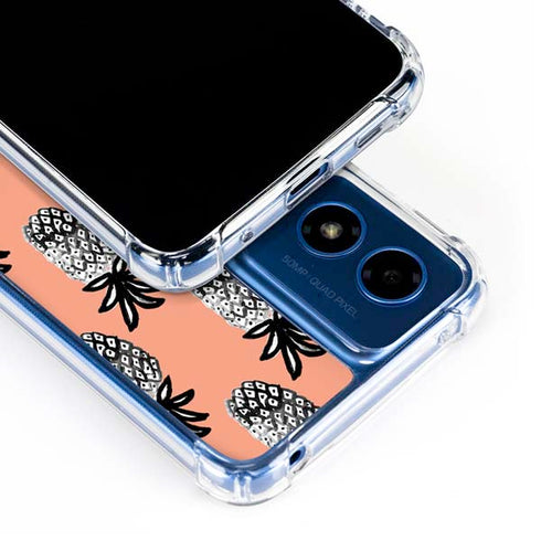 Bouffants and Broken Hearts Gray Scale Pineapple Moto G 5G (2024) Clear Case